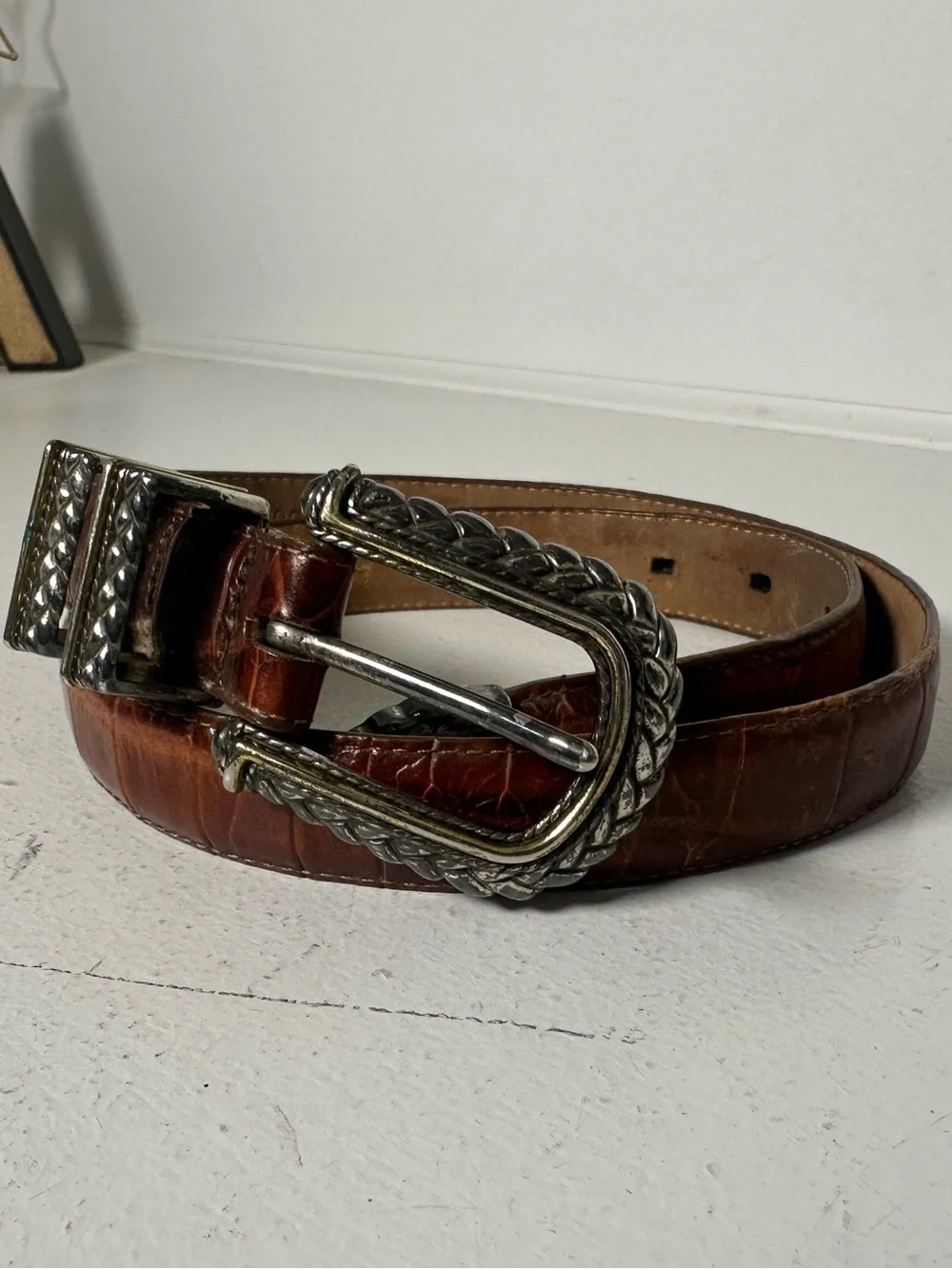 Brighton Women’s Medium Leather Belt USA Made Brown Croc Embossed Silver Buckle